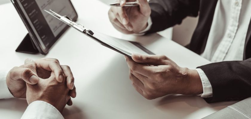 métiers qui recrutent sans diplôme ni expérience