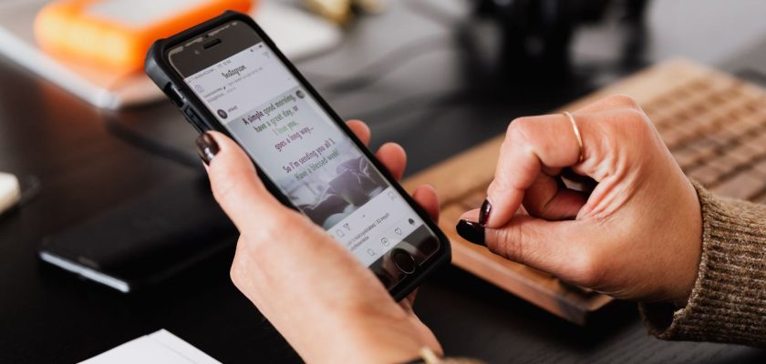 télécharger toutes ses anciennes stories sur Instagram
