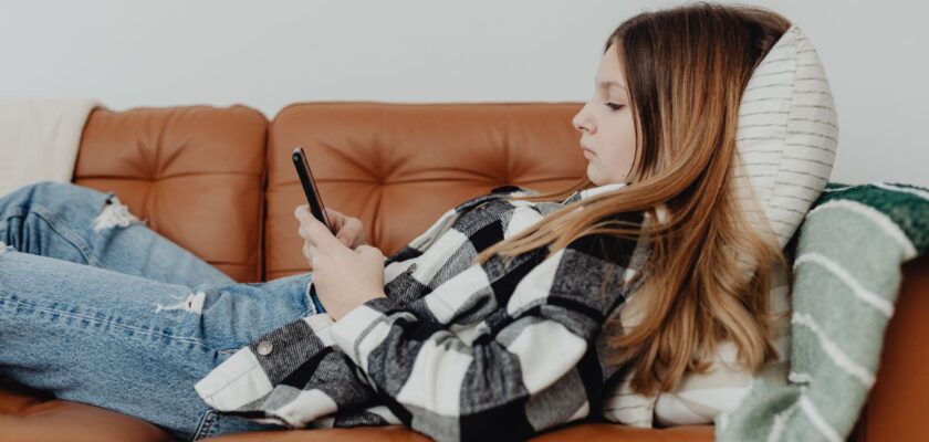 Comment supprimer automatiquement les anciens messages sur Messenger