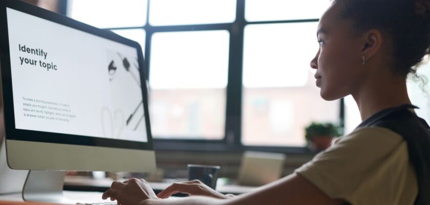 Email marketing HubSpot teste la prédiction d’ouverture selon le comportement utilisateur