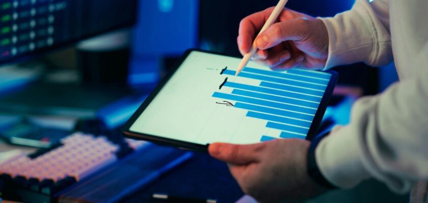 CRM tout-en-un HubSpot peut-il tenir tête à Salesforce dans le B2B